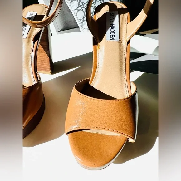 Steve Madden Girl Women’s Platform Block Heel Sandals /Color Tan,Brown /Size 7M - Picture 8 of 12